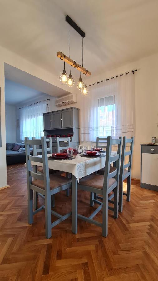 Ri-Jo Apartman 莫哈奇 外观 照片